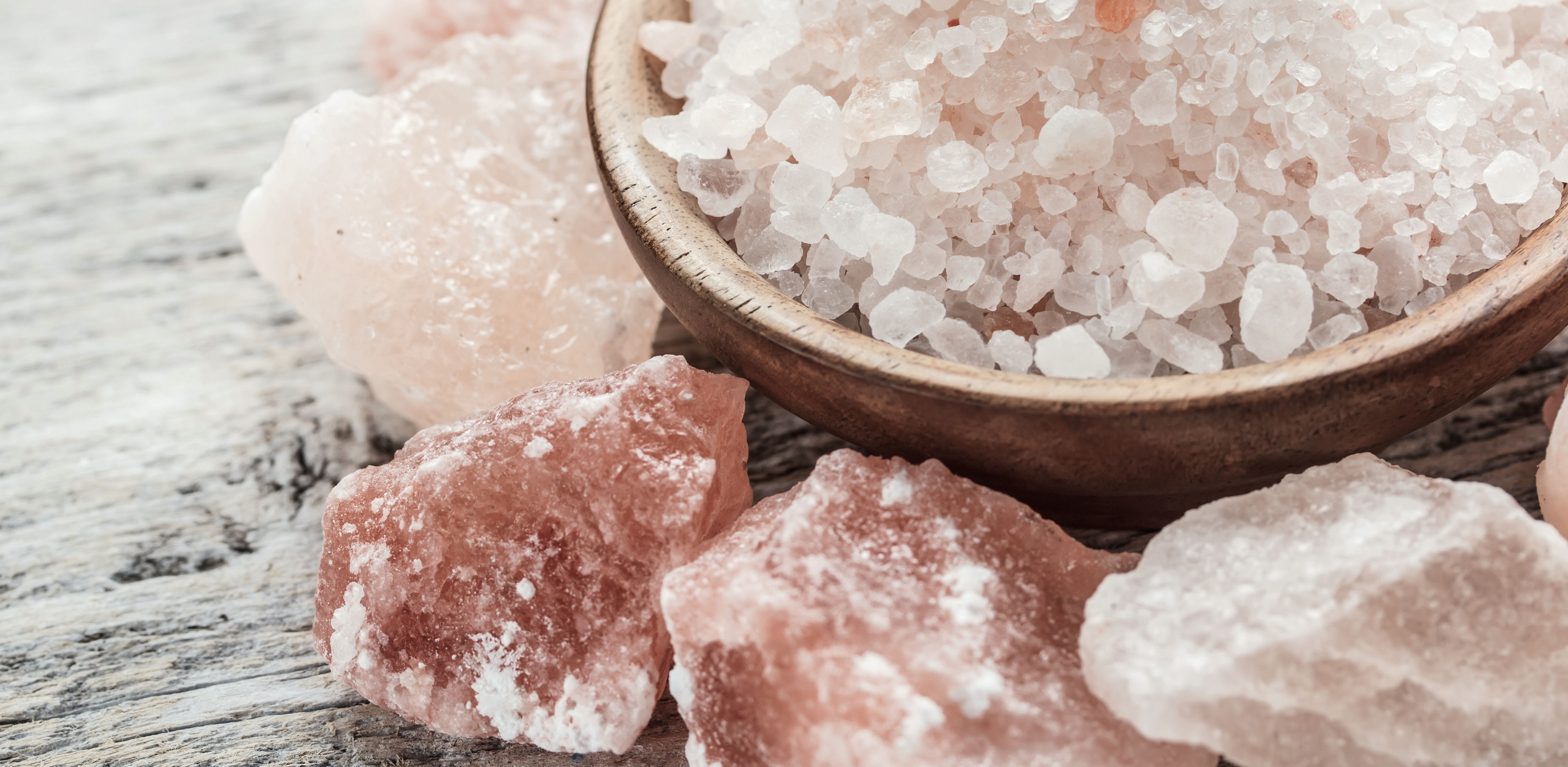 Himalayan pink crystal salt